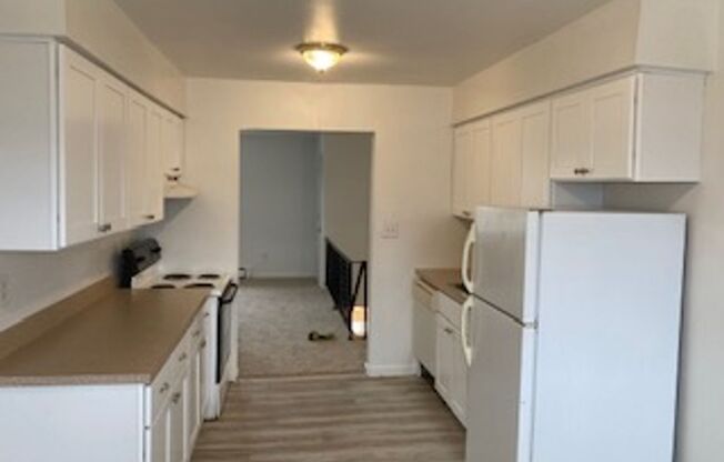 1 bed, 1 bath, $1,400, Unit G2
