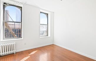 117 HENRY ST