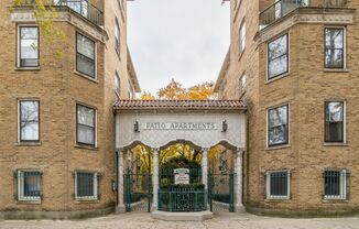 Edgewater Studio with Heat and Cooking Gas Included ~ No Security Deposit ~ Cat Friendly