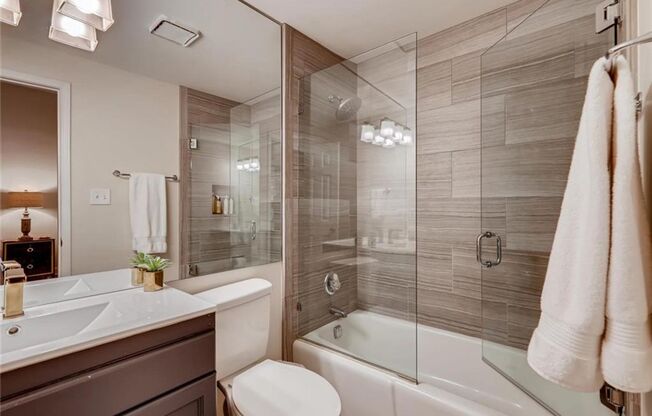 3 beds, 3 baths, $4,195, Unit Unit # 5