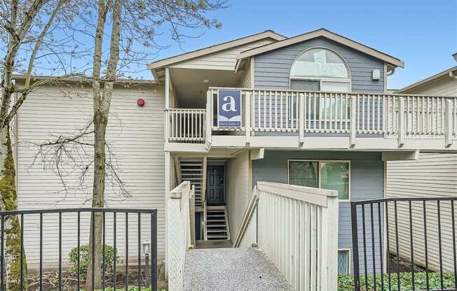 Welcome to Ladera Apartments