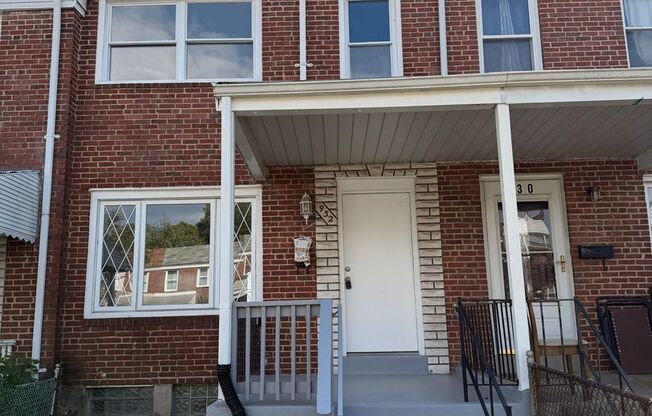 932 Elton Ave For Rent !