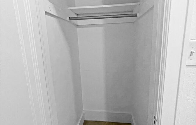 2 beds, 1 bath, 635 sqft, $1,313, Unit 108