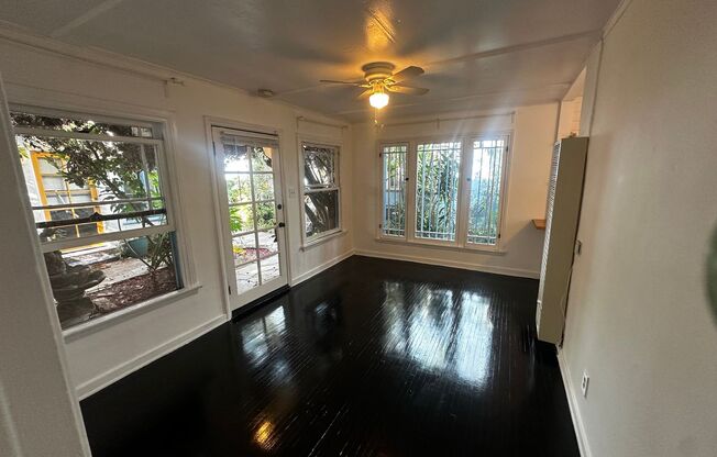 3927 & 3951 MELROSE AVE