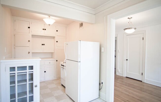 Nob Hill Delight: Corner 1 Bedroom Ready Soon!