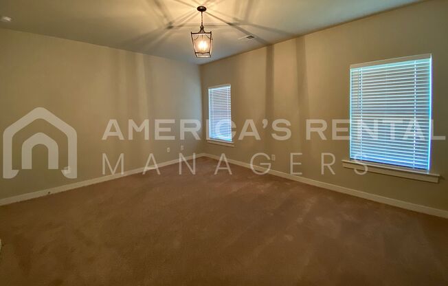 3 beds, 2 baths, $1,649