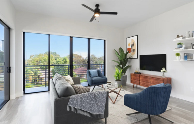 2 beds, 2 baths, 1,030 sqft, $3,050, Unit 2104