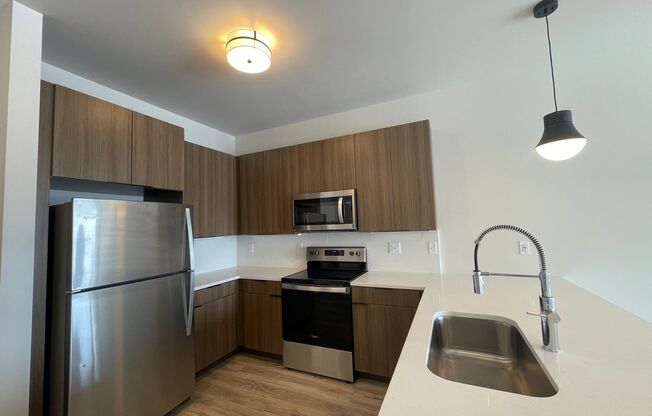 1 bed, 1 bath, 797 sqft, $1,655, Unit 312