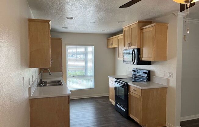 2 beds, 1 bath, 760 sqft, $2,575, Unit 5102