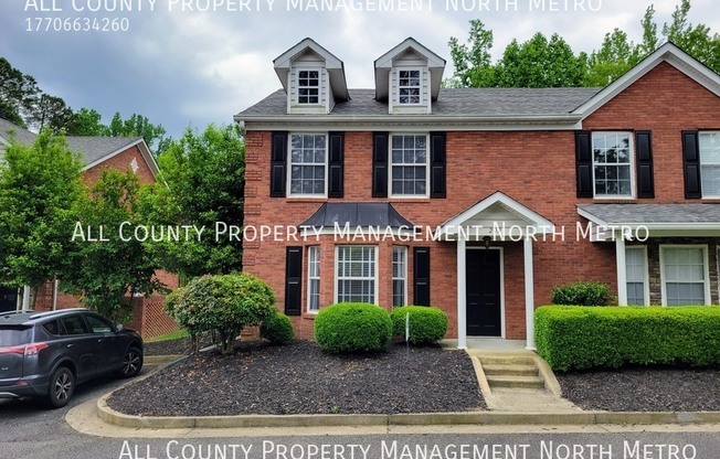 209 MORRIS LN