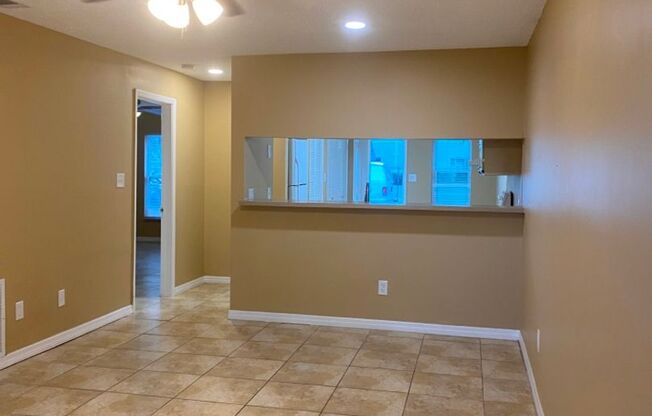 2 beds, 2 baths, 1,087 sqft, $1,650, Unit L SB 1504