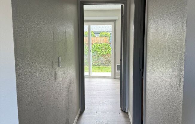Raintree Apartments
