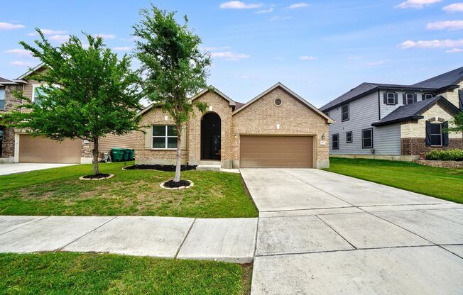 Charming 3-Bedroom Home in Meadows of Copperfield – Realtor Commission: $500
