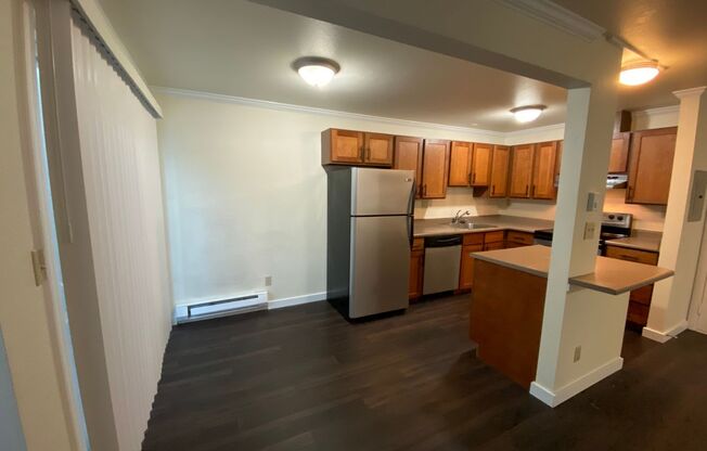 North Green Lake Apartments