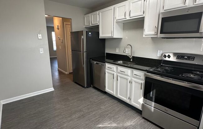 1 bed, 1 bath, 752 sqft, $2,050, Unit 253-05