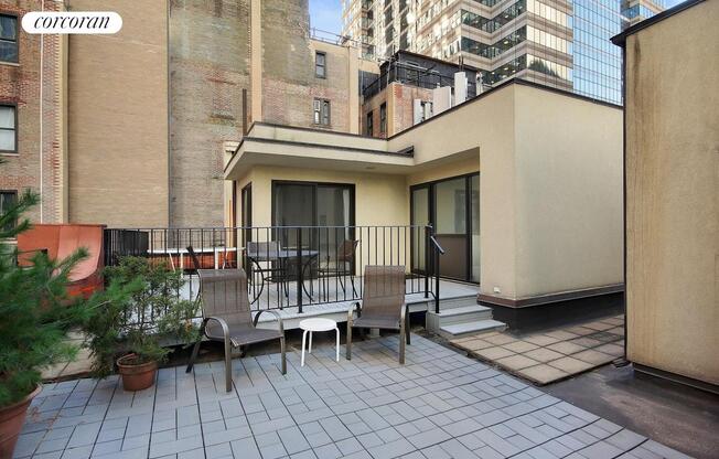 50 PINE ST