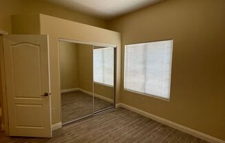 3 beds, 2 baths, $1,595