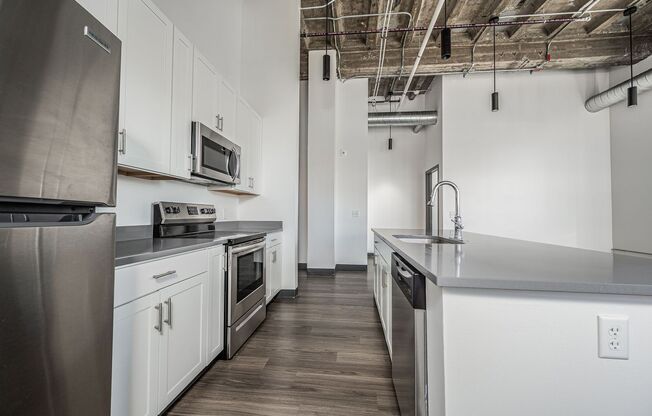 2 beds, 2 baths, 1,266 sqft, $2,260, Unit 300