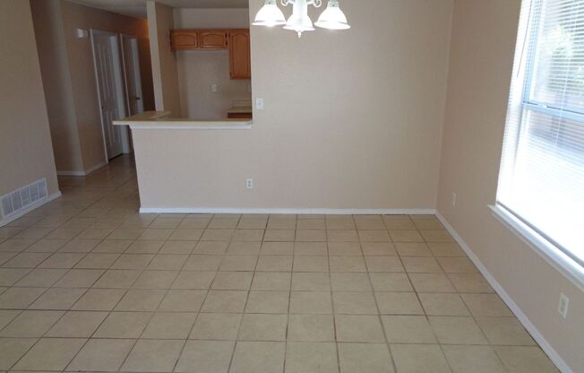 Adorable Single Level Eastside Home With Evaporative Air Located In Quiet Neighborhood