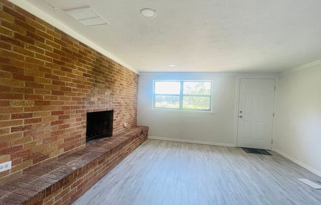 703 Gotts Rd Davenport FL 33837.... Lot of Land!!