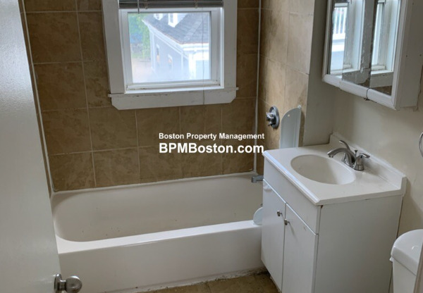 6 BOYD ST