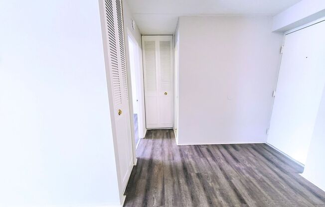 1 bed, 1 bath, 650 sqft, $999, Unit 202-C/F/P