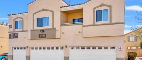 3921 PEPPER THORN AVE