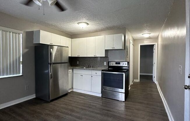 1 bed, 1 bath, 630 sqft, $1,450, Unit 5300-11