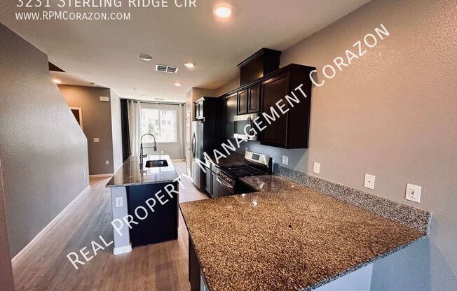 3231 STERLING RDG CIR