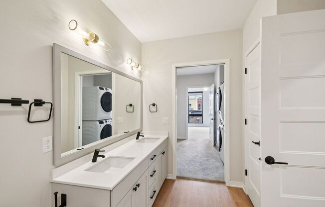 1 bed, 1 bath, 918 sqft, $2,495, Unit 206