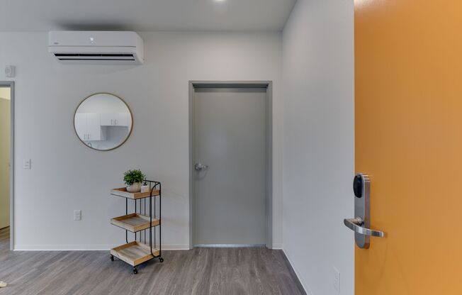 2 beds, 1 bath, 537 sqft, $1,485, Unit 202