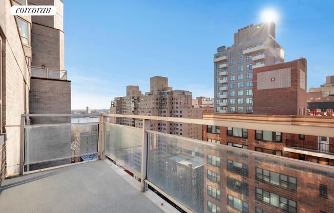 2 beds, 2 baths, $10,083, Unit 19C