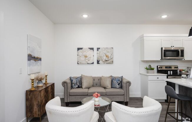 3 beds, 2.5 baths, 1,366 sqft, $1,399, Unit 1367