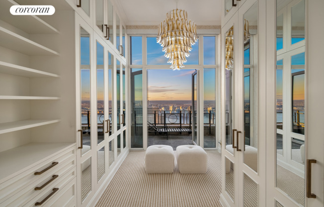 4 beds, 4.5 baths, 3,951 sqft, $49,500, Unit PH77A
