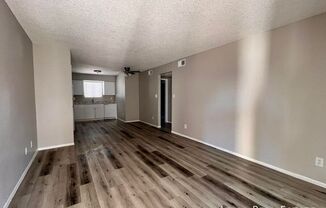 465 W. Ivyglen St