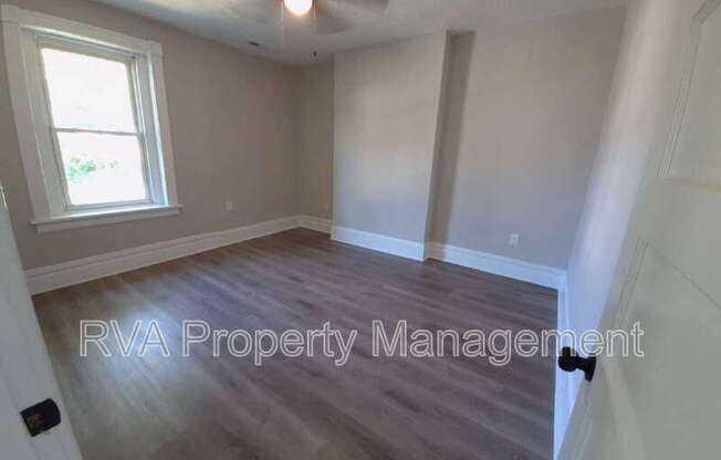 3105 B 2 AVE