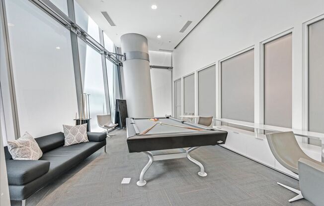 1 bed, 1 bath, $2,850