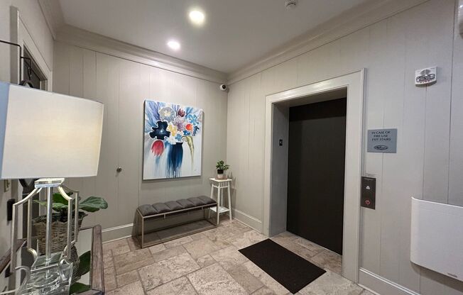 2 beds, 2 baths, $2,895