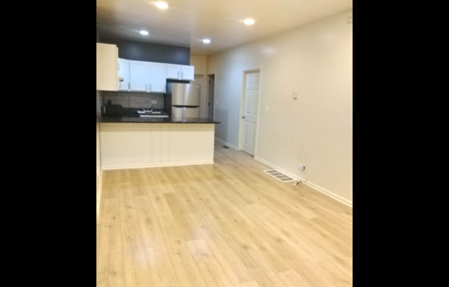 11532 S Yale