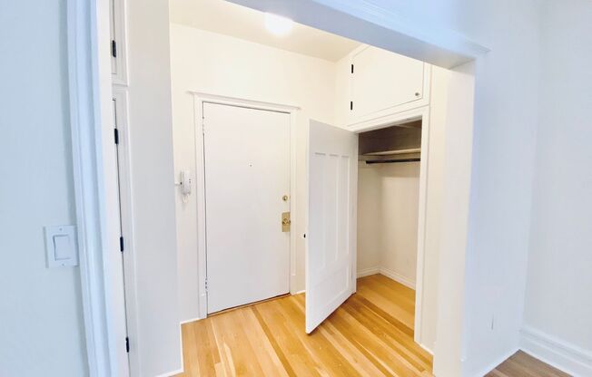 810 Denny Apartments