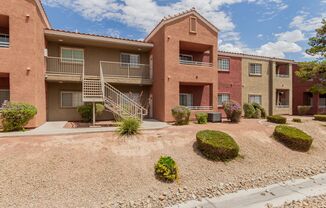 NEW APPLIANCES! EXCELLENT CONDO IN GATED COMMUNITY LOCATED NORTHEAST OF LAS VEGAS*HCVP CONSIDERED!!