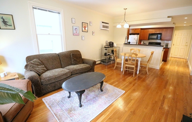 8 CALDWELL AVE