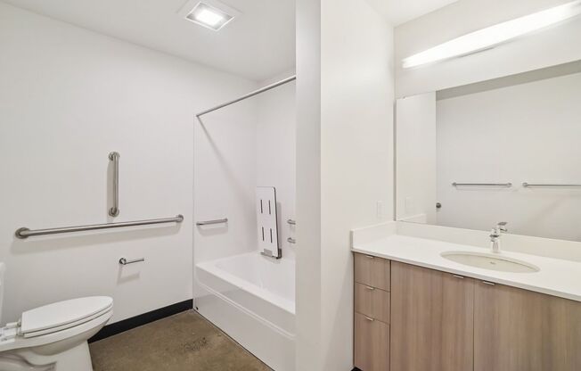 1 bed, 1 bath, 1,203 sqft, $2,800, Unit 103