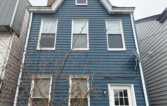 Beautiful Single-Family Home in Sharpsburg- Flexible Move-in Dates, Must See!