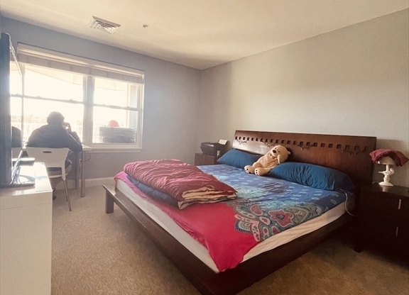 2 beds, 2 baths, 1,170 sqft, $3,700, Unit 304