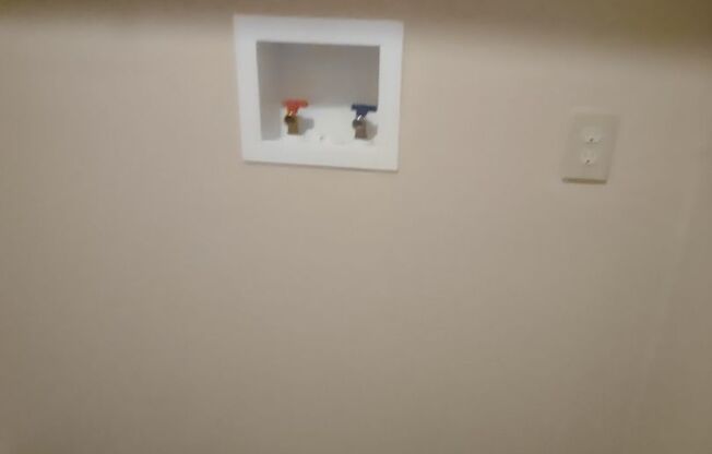 2 beds, 1.5 baths, 900 sqft, $959, Unit 3127G