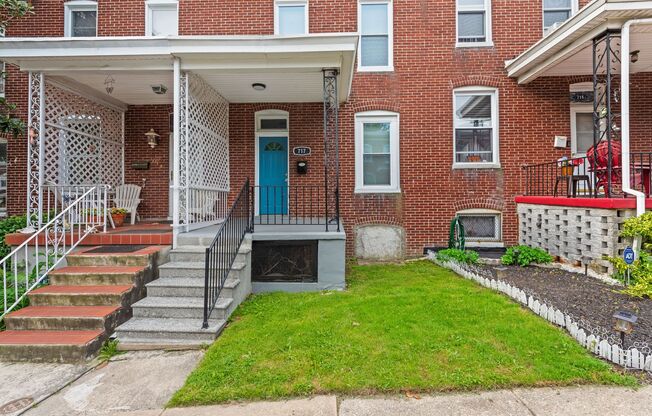 Spacious 2-Bedroom, 1-Bathroom home with Modern Amenities in East Baltimore!