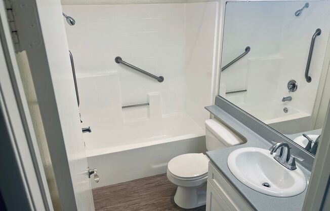 1 bed, 1 bath, 650 sqft, $2,550, Unit 8555-111