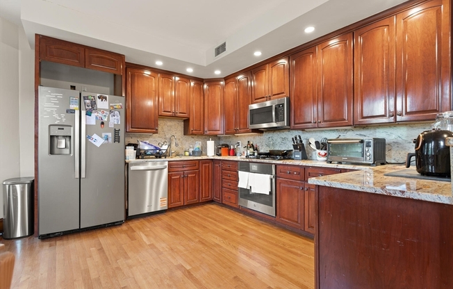 90 Browne St. 2