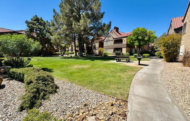 2 beds, 2 baths, $1,695, Unit UNIT 2251